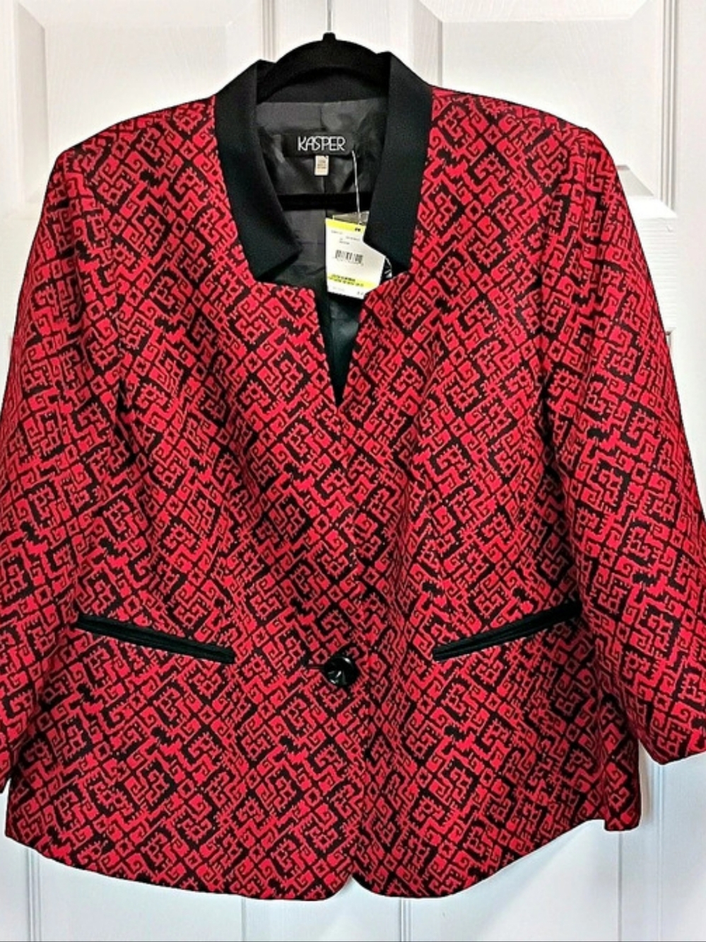 Kasper Geometric Blazer in Red & Black